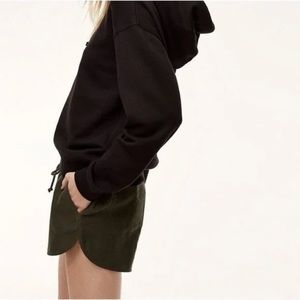 Aritzia Wilfred Habitus Shorts lounge black